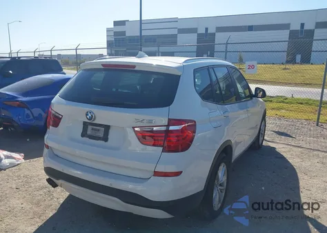 2017 BMW X3 Sdrive28I из США, поврежденный, VIN 5UXWZ7C36H0V88155